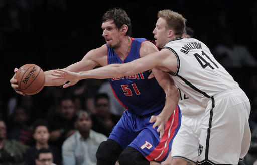 Report: Spurs extend qualifying offer to Boban Marjanovic