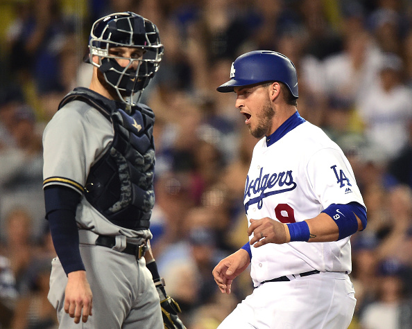 White Sox catcher Grandal out 4-6 weeks with torn tendon in left knee - NBC  Sports