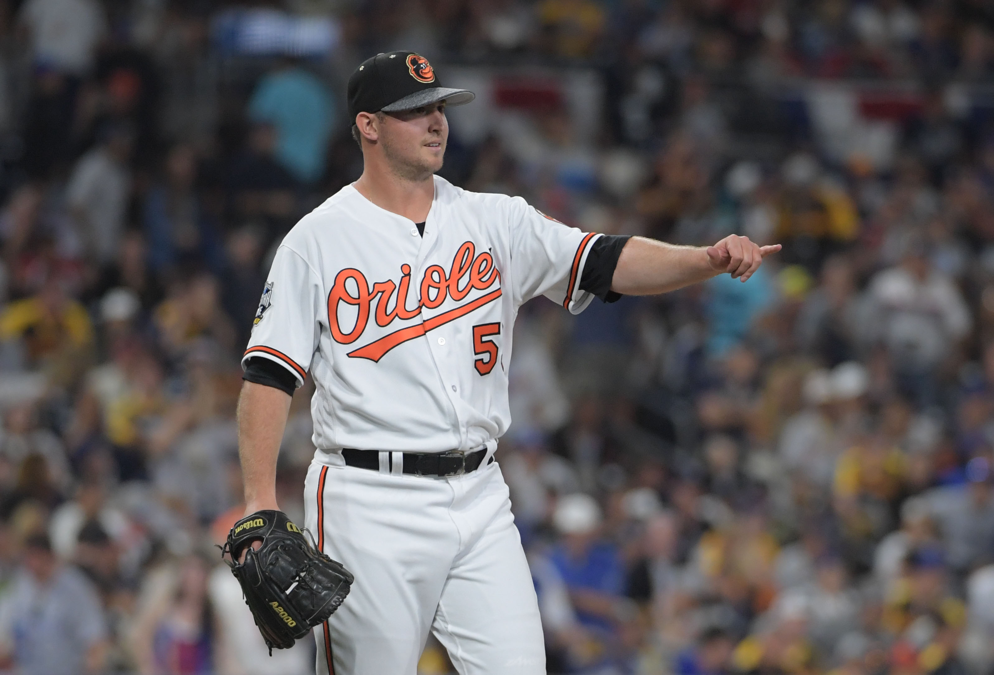 Buck Showalter makes Cy Young case for Orioles closer Zach Britton