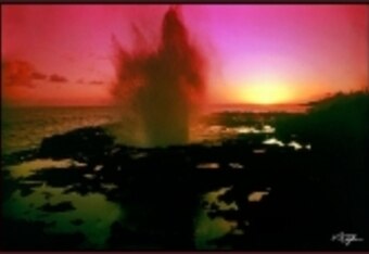 Hawaii_k-02-b-spouting-horn-sunset_crop_340x234