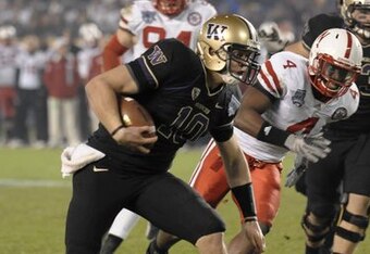 15holidaybowl_crop_340x234