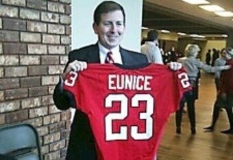 Eunice-jersey-225x300_crop_340x234