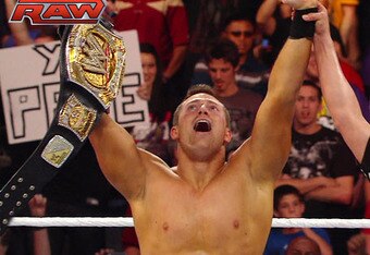 Wwe-raw_crop_340x234