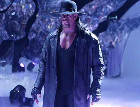 Ronda de Noticias WWE: The Undertaker y Rey Mysterio próximos en regresar Undertaker_original