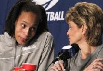 Grinerandmulkey_crop_340x234