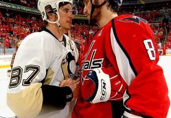 Oneoftheirmoreintimatemoments_crop_340x234