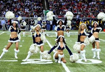 Rams-cheerleaders-opof-116463_crop_340x234