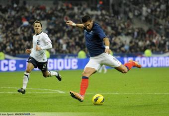 Olivier-giroud-11-11-2011-france---etats-unis-match-amical--stade-de-france-20111112091901-2448_crop_340x234