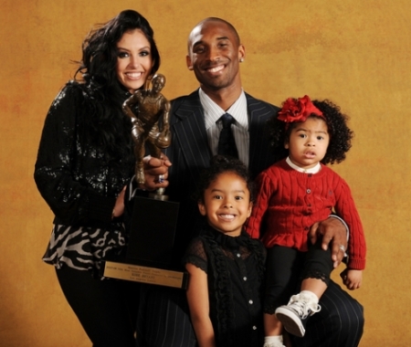 kobe bryant wife