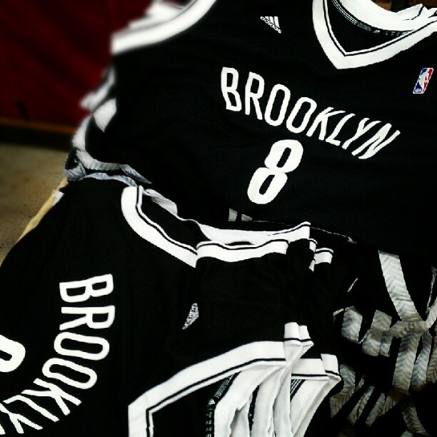 Brooklyn Nets Officially Unveil Worst-Kept Alternate Uniform Secret –  SportsLogos.Net News