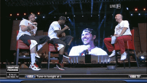 Pictures Celebrations on Fans Throw Shoes On Stage In Celebration Of Mike Miller During His
