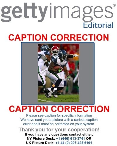 Attn Editors,This is caption correction for the image GYI0058201332a.jpg It is Julius Jones #22, not Edgerrin James #32 in the photo.Captions should read:KANSAS CITY, MO - AUGUST 29:  Julius Jones #22 of the Seattle Seahawks runs the ball against the Kansas City Chiefs during their preseason game at Arrowhead Stadium on August 29, 2009 in Kansas City, Missouri. <br /><br /><span class="help">(Photo by Dilip Vishwanat/Getty Images)</span>