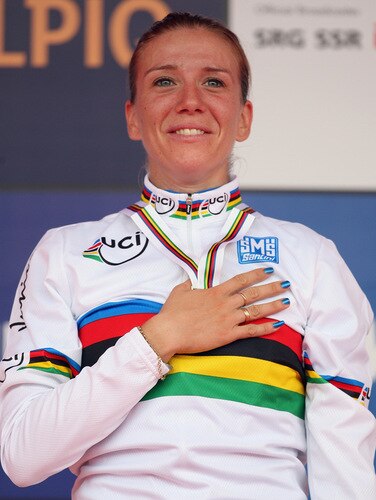 MENDRISIO, SWITZERLAND - SEPTEMBER 26:  Tatiana Guderzo of Italy stands on the podium with her medal after winning the Elite Women's Road Race at the 2009 UCI Road World Championships on September 26, 2009 in Mendrisio, Switzerland.  <br /><br /><span class="help">(Photo by Bryn Lennon/Getty Images)</span>