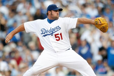 LOS ANGELES, CA - OCTOBER 08:  Jonathan Broxton #51 of the Los Angeles Dodgers on the mound in the eighth inning against the St. Louis Cardinals in Game Two of the NLDS during the 2009 MLB Playoffs at Dodger Stadium on October 8, 2009 in Los Angeles, California.  <br /><br /><span class="help">(Photo by Jeff Gross/Getty Images)</span>