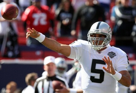EAST RUTHERFORD, NJ - OCTOBER 11:  Bruce Gradkowski #5 of the Oakland Raiders warms up before playing the New York Giants on October 11, 2009 at Giants Stadium in East Rutherford, New Jersey.  <br /><br /><span class="help">(Photo by Jim McIsaac/Getty Images)</span>