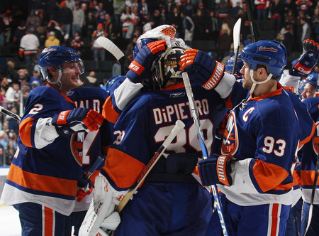 Islanders Dynasty - Page 14 GYI0059302334_crop_450x500