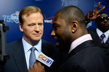 darrelle revis tattoos