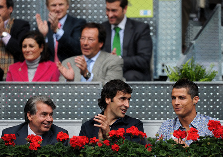 Ronaldo  Week on Madrid  Spain   May 12  Cristiano Ronaldo  R  And Raul Gonzalez  C