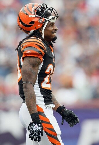 FOXBORO, MA - SEPTEMBER 12:  Bernard Scott #28 of the Cincinnati Bengals walks off the field in the fourth quarter against the New England Patriots during the NFL season opener on September 12, 2010 at Gillette Stadium in Foxboro, Massachusetts. The Patriots defeated the Bengals 38-24.  <br /><br /><span class="help">(Photo by Elsa/Getty Images)</span>