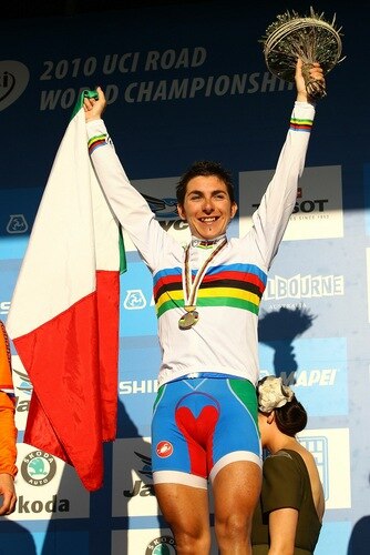 GEELONG, AUSTRALIA - OCTOBER 02:  Giorgia Bronzini of Italy celebrates with her medal during the medal presentation for the Women's Elite Road Race on day four of the UCI Road World Championships on October 2, 2010 in Geelong, Australia.  <br /><br /><span class="help">(Photo by Scott Barbour/Getty Images)</span>
