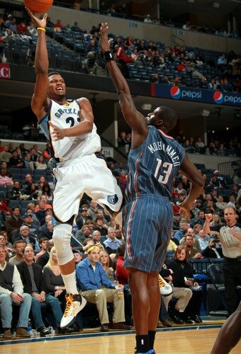 MEMPHIS, TN - DECEMBER 15: Rudy Gay #22 of the Memphis Grizzlies shoots over Nazr Mohammed #13 of the Charlotte Bobcats on December 15, 2010 at FedExForum in Memphis, Tennessee.  <br /><br /><span class="help">(Photo by Joe Murphy/NBAE via Getty Images)</span>