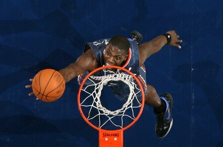 MEMPHIS, TN - DECEMBER 15: Nazr Mohammed #13 of the Charlotte Bobcats shoot a layup against the Memphis Grizzlies on December 15, 2010 at FedExForum in Memphis, Tennessee.  <br /><br /><span class="help">(Photo by Joe Murphy/NBAE via Getty Images)</span>