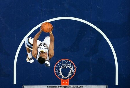 MEMPHIS, TN - DECEMBER 15: Rudy Gay #22 of the Memphis Grizzlies goes up for a reverse dunk against the Charlotte Bobcats on December 15, 2010 at FedExForum in Memphis, Tennessee.  <br /><br /><span class="help">(Photo by Joe Murphy/NBAE via Getty Images)</span>