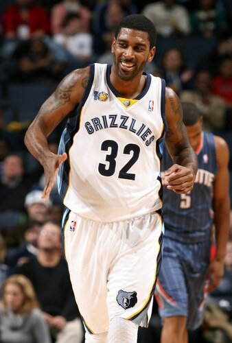 MEMPHIS, TN - DECEMBER 15: O.J. Mayo #32 of the Memphis Grizzlies smiles as he runs down court against the Charlotte Bobcats on December 15, 2010 at FedExForum in Memphis, Tennessee.  <br /><br /><span class="help">(Photo by Joe Murphy/NBAE via Getty Images)</span>