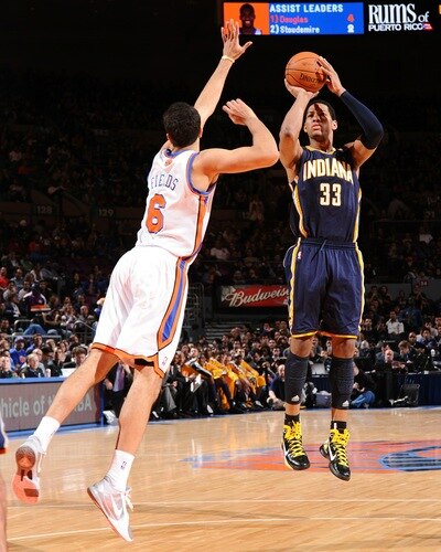 NEW YORK, NY - JANUARY 2: Danny Granger #33 of the Indiana Pacers shoots against Landry Fields #6 of the New York Knicks during a game on January 2, 2011 at Madison Square Garden in New York City.  <br /><br /><span class="help">(Photo by David Dow/NBAE via Getty Images)</span>