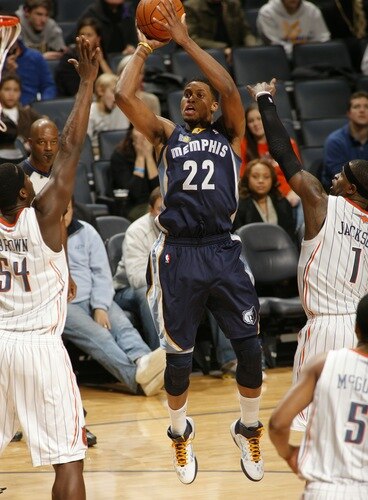 CHARLOTTE, NC - JANUARY 10:  Rudy Gay #22 of the Memphis Grizzlies shoots against Kwame Brown #54 of the Charlotte Bobcats on January 10, 2011 at Time Warner Cable Arena in Charlotte, North Carolina.  <br /><br /><span class="help">(Photo by Kent Smith/NBAE via Getty Images)</span>
