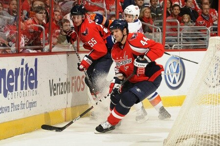 WASHINGTON, DC - MARCH 1:  Jason Arnott #44 of the Washington Capitals skates with the puck during a NHL hockey game against the New York Islanders on March 1, 2011 at the Verizon Center in Washington, DC.  <br /><br /><span class="help">(Photo by Mitchell Layton/NHLI via Getty Images)</span>