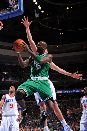 PHILADELPHIA, PA - MARCH 11:  Kevin Garnett #5 of the Boston Celtics shoots against Spencer Hawes #00 of the Philadelphia 76ers on March 11, 2011 at the Wells Fargo Center in Philadelphia, Pennsylvania.  <br />
<br />
(Photo by Jesse D. Garrabrant/NBAE via Getty Images)