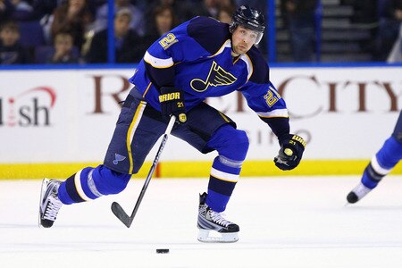 ST. LOUIS, MO - MARCH 29: Patrik Berglund #21 of the St. Louis Blues moves the puck up ice against the Minnesota Wild at the Scottrade Center on March 29, 2011 in St. Louis, Missouri.  <br /><br /><span class="help">(Photo by Dilip Vishwanat/Getty Images)</span>