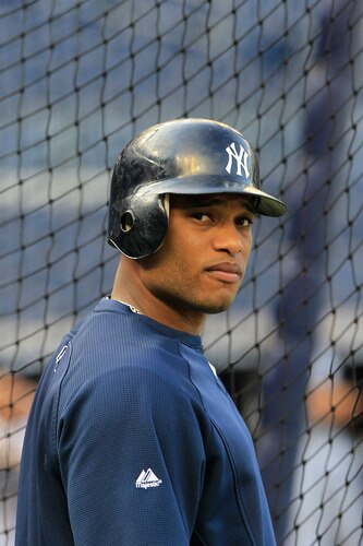 NEW YORK, NY - APRIL 26:  Robinson Cano #24 of the New York Yankees takes batting practice before the game against the Chicago White Sox at Yankee Stadium on April 26, 2011 in the Bronx borough of New York City.  <br /><br /><span class="help">(Photo by Chris Trotman/Getty Images)</span>