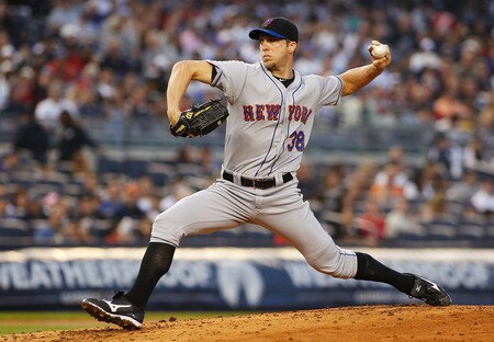 NEW YORK - MAY 21:  Chris Capuano #38 of the New York Mets delivers a pitch in the second inning against the New York Yankees on May 21, 2011 at Yankee Stadium in the Bronx borough of New York City.  <br /><br /><span class="help">(Photo by Mike Stobe/Getty Images)</span>