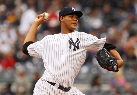 NEW YORK - MAY 22:  Ivan Nova #47 of the New York Yankees delivers a pitch in the first inning against the New York Mets on May 22, 2011 at Yankee Stadium in the Bronx borough of New York City.  <br /><br /><span class="help">(Photo by Mike Stobe/Getty Images)</span>
