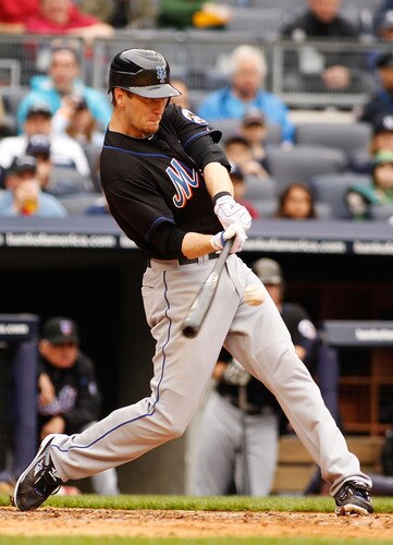 NEW YORK - MAY 22:  Jason Bay #44 of the New York Mets hits a single against the New York Yankees on May 22, 2011 at Yankee Stadium in the Bronx borough of New York City.  <br /><br /><span class="help">(Photo by Mike Stobe/Getty Images)</span>