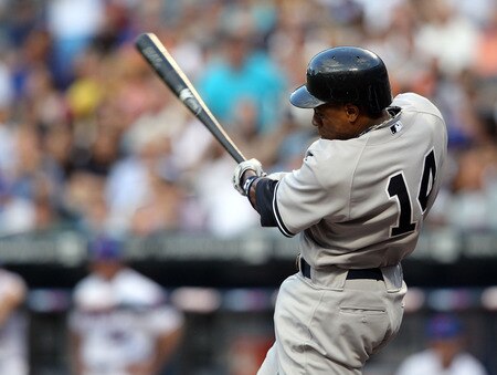NEW YORK, NY - JULY 01: Curtis Granderson #14 of the New York Yankees hits a single in the first inning against the New York Mets at Citi Field on July 1, 2011 in the Flushing neighborhood of the Queens borough of New York City.  <br /><br /><span class="help">(Photo by Nick Laham/Getty Images)</span>