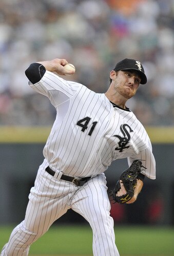CHICAGO, IL - AUGUST 04:  Starting pitcher Philip Humber #41 of the Chicago White Sox delivers during the first inning against the New York Yankees at U.S. Cellular Field on August 4, 2011 in Chicago, Illinois.  <br /><br /><span class="help">(Photo by Brian Kersey/Getty Images)</span>