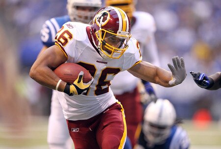 INDIANAPOLIS, IN - AUGUST 19:  Roy Helu #26 of the Washington Redskins runs with the ball during the game against Indianapolis Colts at Lucas Oil Stadium on August 19, 2011 in Indianapolis, Indiana.  <br /><br /><span class="help">(Photo by Andy Lyons/Getty Images)</span>