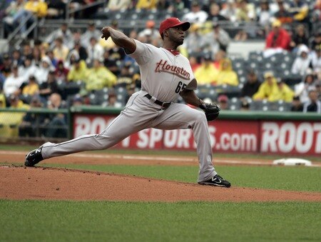 PITTSBURGH, PA - SEPTEMBER 05:  Henry Sosa #65 of the Houston Astros pitches against the Pittsburgh Pirates during the game on September 5, 2011 at PNC Park in Pittsburgh, Pennsylvania.  <br /><br /><span class="help">(Photo by Justin K. Aller/Getty Images)</span>