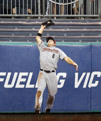 PITTSBURGH, PA - SEPTEMBER 05:  J.B. Shuck #8 of the Houston Astros makes a catch in the eighth inning against the Pittsburgh Pirates during the game on September 5, 2011 at PNC Park in Pittsburgh, Pennsylvania.  The Pirates defeated the Astros 3-1.  <br /><br /><span class="help">(Photo by Justin K. Aller/Getty Images)</span>