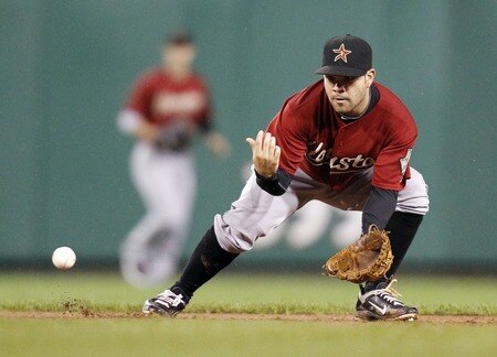 PITTSBURGH, PA - SEPTEMBER 06:  Jose Altuve #27 of the Houston Astros fields a ground ball against the Pittsburgh Pirates during the game on September 6, 2011 at PNC Park in Pittsburgh, Pennsylvania.  <br /><br /><span class="help">(Photo by Justin K. Aller/Getty Images)</span>