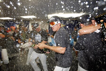ST PETERSBURG, FL - SEPTEMBER 28:  The Tampa Bay Rays celebrate their victory over the New York Yankees at Tropicana Field on September 28, 2011 in St. Petersburg, Florida.  <br /><br /><span class="help">(Photo by J. Meric/Getty Images)</span>