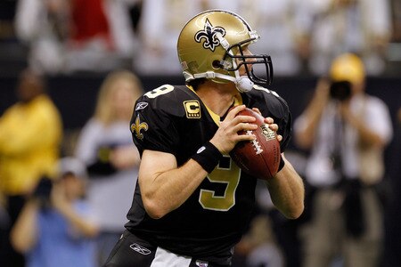 NEW ORLEANS, LA - DECEMBER 26:  Quarterback Drew Brees #9 of the New Orleans Saints looks to pass in the first half against the Atlanta Falcons at the Mercedes-Benz Superdome on December 26, 2011 in New Orleans, Louisiana.  <br /><br /><span class="help">(Photo by Chris Graythen/Getty Images)</span>