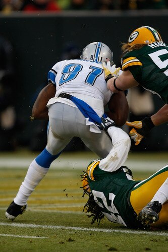 GREEN BAY, WI - JANUARY 1: Calvin Johnson #81 of the Detroit Lions runs in the end zone for a touchdown during the game against the Green Bay Packers at Lambeau Field on January 1, 2012 in Green Bay, Wisconsin. <br /><br /><span class="help">(Photo by Scott Boehm/Getty Images)</span>
