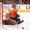 Chicago Blackhawks v Philadelphia Flyers
