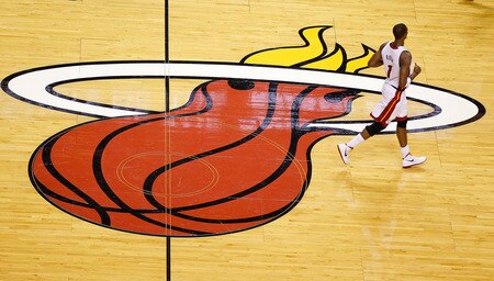 MIAMI, FL - JANUARY 17:  Chris Bosh #1 of the Miami Heat walks up the floor during a game against the San Antonio Spurs  at American Airlines Arena on January 17, 2012 in Miami, Florida. <br /><br /><span class="help">(Photo by Mike Ehrmann/Getty Images)</span>