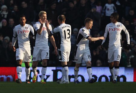 LONDON, ENGLAND - FEBRUARY 11:  Pavel Pogrebnyak of Fulham celebrates scoring the first goal during the Barclays Premier League match between Fulham and Stoke City at Craven Cottage on February 11, 2012 in London, England.  <br /><br /><span class="help">(Photo by Ian Walton/Getty Images)</span>