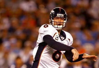 SAN DIEGO - DECEMBER 28:  Quarterback Jay Cutler #6 of the Denver Broncos throws a pass against the San Diego Chargers during the NFL game at Qualcomm Stadium on December 28, 2008 in San Diego, California. The Chargers defeated the Broncos 52--21.  (Photo by Jeff Gross/Getty Images)